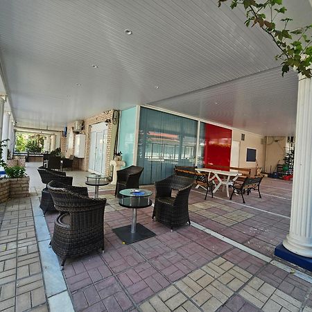 Lucia Hotel Paralia Εξωτερικό φωτογραφία